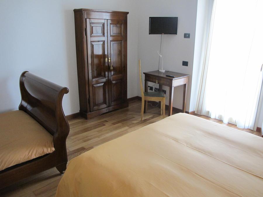 Villa Emilia Castronno Camera foto