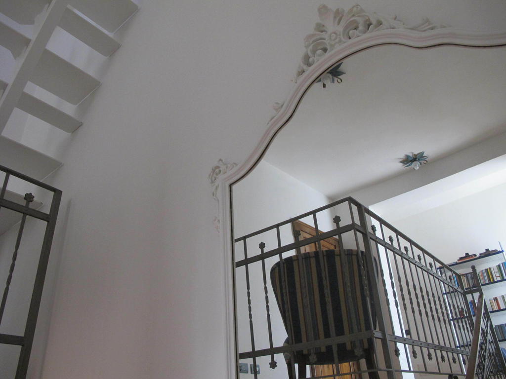 Villa Emilia Castronno Esterno foto